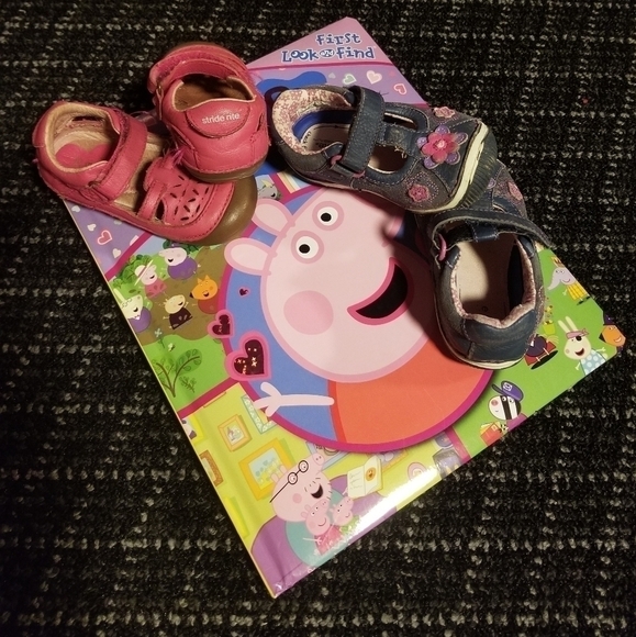 Toddler's Shoe Bundle - Picture 2 of 6